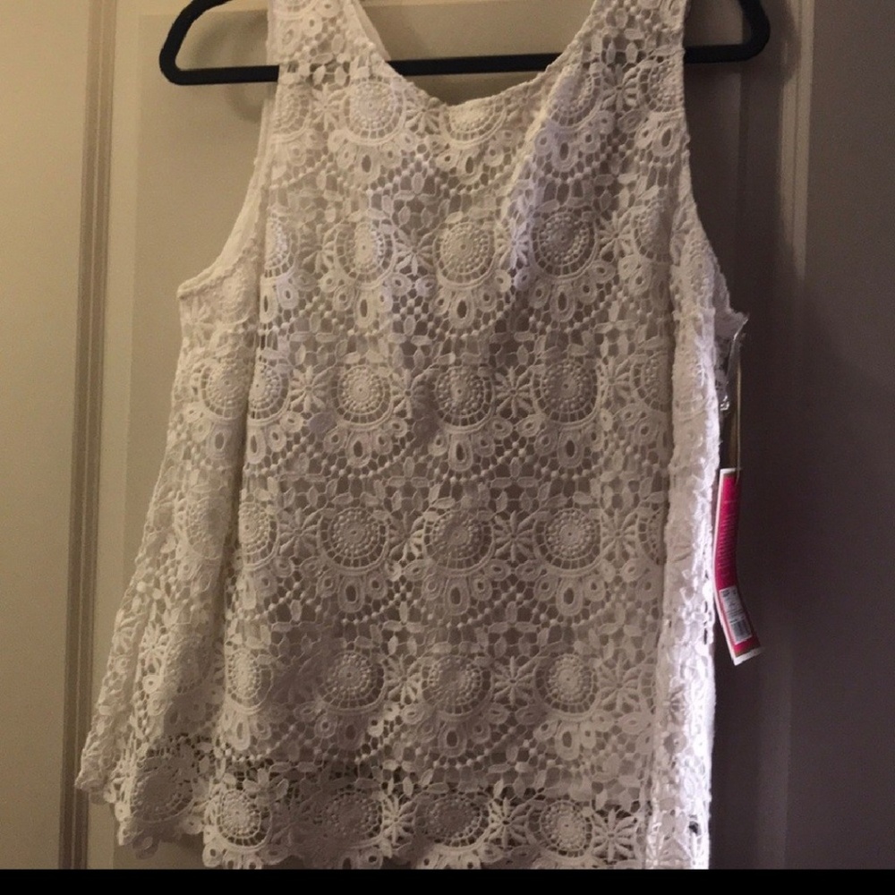 Lilly lace shirt